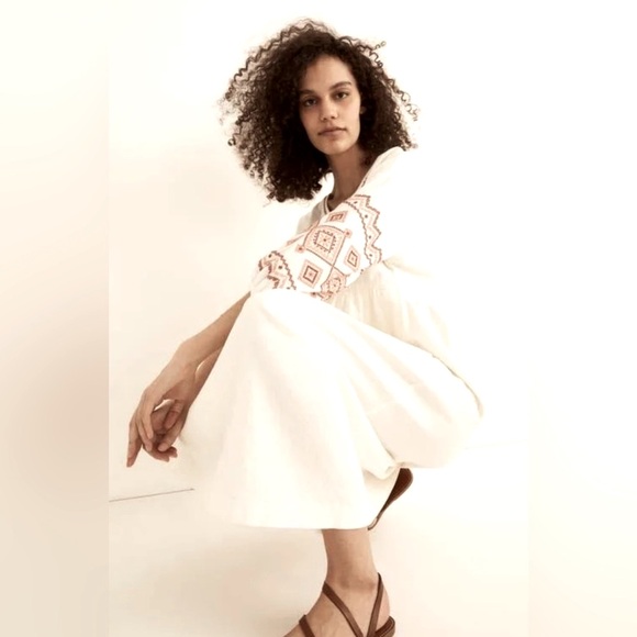 Madewell Lighthouse Embroidered-Sleeve Popover Midi Dress in Ivory - Picture 3 of 10